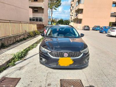 Usata Fiat Tipo Easy 120 CV (88 kW) 2017 Nero Berlina