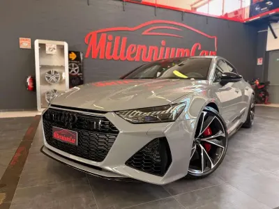 Usata Audi RS7 Ambiente 600 CV (441 kW) 2020 Grigio Utilitaria