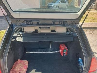 Nero Usata 2011 BMW 320 Station wagon | 6000 € (Buon prezzo)