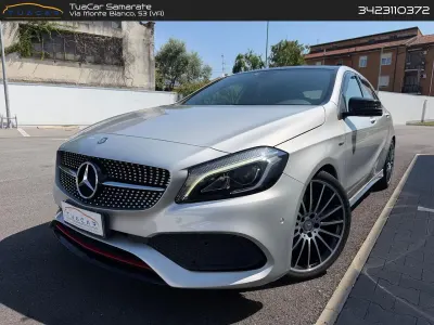 Usata Mercedes A250 217 CV (159 kW) 2016 Argento Utilitaria