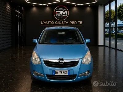 Usata Opel Agila Enjoy 86 CV (63 kW) 2009 Bluazzurro Utilitaria