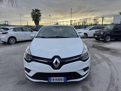 Usata Renault Clio IV Intens 110 CV (80 kW) 2017 Berlina
