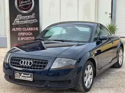 Begagnad Audi TT 150 HK (110 kW) 2005 Blå Sportkupé