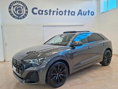 Nuova Audi Q8 S-Line 285 CV (209 kW) 2025 Grigio SUV