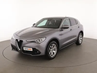 Usata Alfa Romeo Stelvio Lusso 210 CV (154 kW) 2020 Grigio SUV