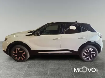 Usata Opel Mokka S 131 CV (96 kW) 2025 Arktis white SUV
