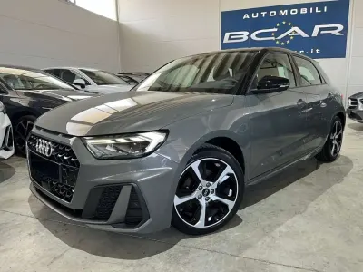 Nuova Audi A1 S-Line 116 CV (85 kW) 2026 Grigio scuro SUV