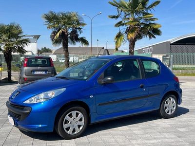 usata Peugeot 206+ 1.1 60CV 3p. NEOPATENTATI