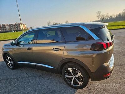Usata Peugeot 5008 120 CV (88 kW) 2020 Grigio SUV
