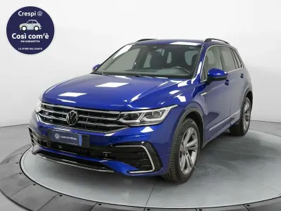 Usata VW Tiguan R-line 150 CV (110 kW) 2023 Blu/azzurro SUV