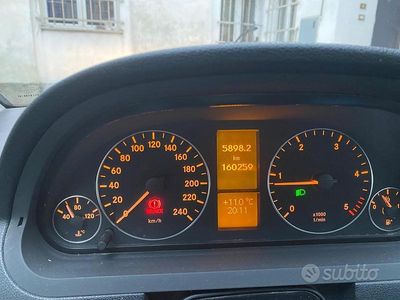 Usata Mercedes A180 Avantgarde 109 CV (80 kW) 2004 Grigio Berlina