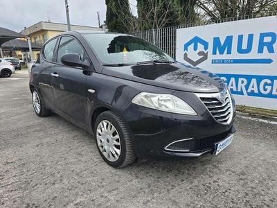 Usata Lancia Ypsilon Gold 69 CV (50 kW) 2011 Nero vulcano Utilitaria