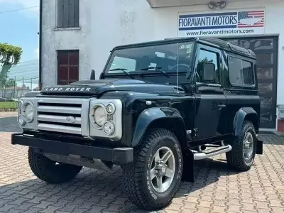 Usata Land Rover Defender 122 CV (89 kW) 2008 Nero SUV