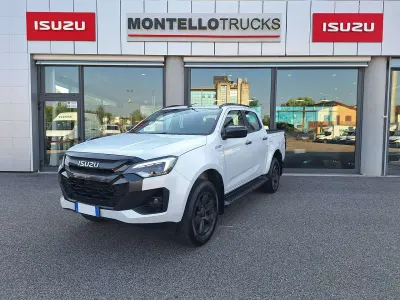 Usata Isuzu D-Max 163 CV (119 kW) 2025 Dolomite pearl white Pick-up