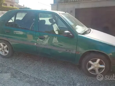 Usata Citroën Saxo 60 CV (44 kW) 1998 Utilitaria