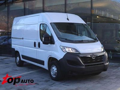 Usata Opel Movano 140 CV (102 kW) 2023 Bianco Station wagon