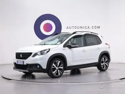 Usata Peugeot 2008 GT-line 110 CV (80 kW) 2019 Bianco SUV