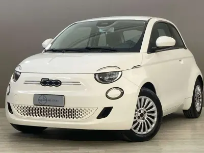 Usata Fiat 500e 42 kW (58 CV) 2023 Bianco Utilitaria