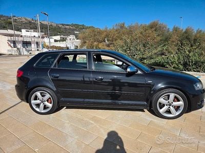 Begagnad Audi A3 S-Line 2011 Svart Halvkombi