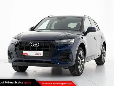 Usata Audi Q5 Advanced 204 CV (150 kW) 2021 Blu navarra SUV