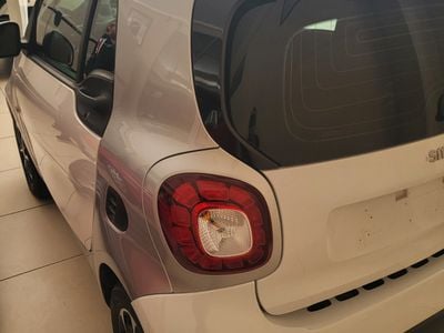 Usata Smart ForTwo Coupé 2023 Bianco Utilitaria