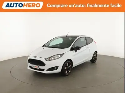 Usata Ford Fiesta Business Edition 60 CV (44 kW) 2016 Bianco Utilitaria