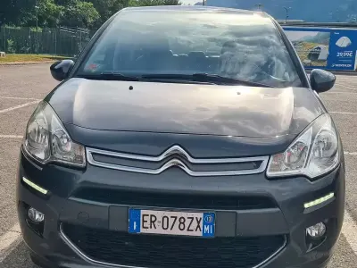 Usata Citroën C3 82 CV (60 kW) 2013 Bluazzurro Berlina