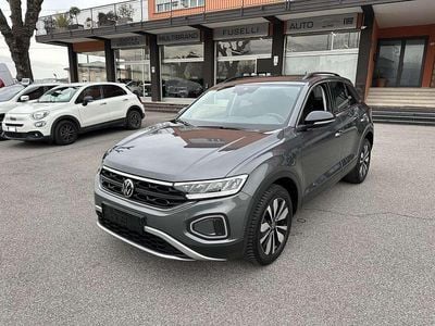 Usata VW T-Roc Goal 116 CV (85 kW) 2025 Grigio SUV