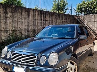 Usata Mercedes E250 1999 Berlina