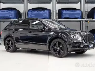 Usata Bentley Bentayga 608 CV (447 kW) 2016 Nero SUV