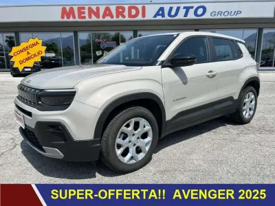 Usata Jeep Avenger Altitude 101 CV (74 kW) 2025 Grigio SUV