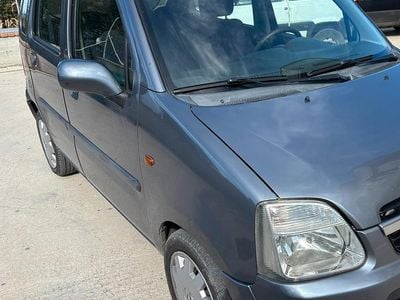 Opel Agila