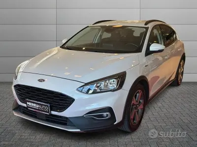 Usata Ford Focus 125 CV (91 kW) 2020 Berlina