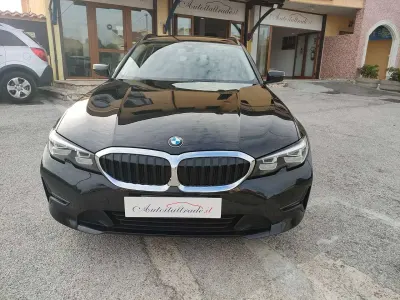 Usata BMW 320 Advantage 190 CV (139 kW) 2020 Nero Station wagon