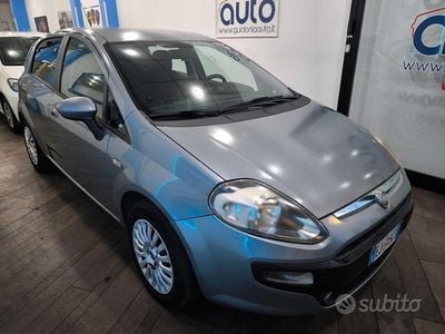 Usata Fiat Punto Evo Active 69 CV (50 kW) 2011 Grigio Utilitaria