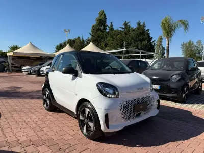 Usata Smart ForTwo Coupé Pure 41 kW (56 CV) 2021 Other Utilitaria