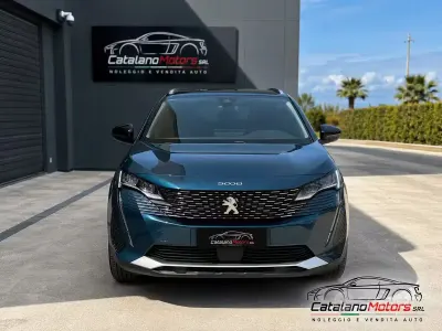 Usata Peugeot 5008 Active 131 CV (96 kW) 2021 Blu SUV