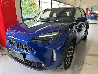Usata Toyota Yaris Cross Trend 116 CV (85 kW) 2022 Blu SUV