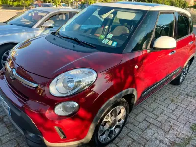 Usata Fiat 500L Trekking 120 CV (88 kW) 2014 Rosso Monovolume