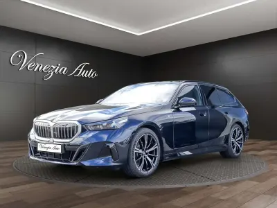 Begagnad BMW 520 M Sport 189 HK (139 kW) 2025 Svart Kombi