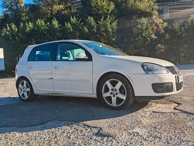VW Golf V