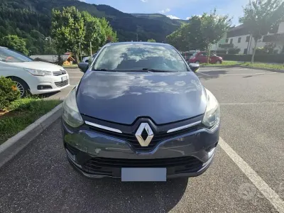 Usata Renault Clio IV 73 CV (53 kW) 2017 Grigio Berlina
