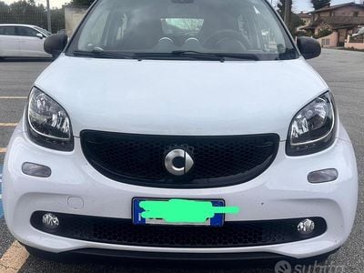 Bianco Usata 2018 Smart ForFour Utilitaria | 10.000 €
