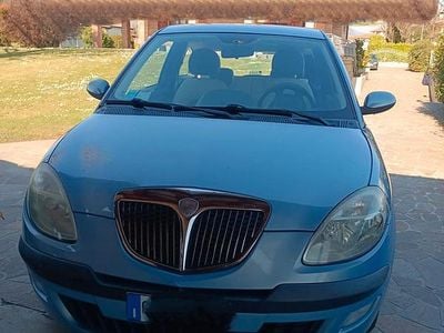 Usata Lancia Ypsilon 2004 Utilitaria