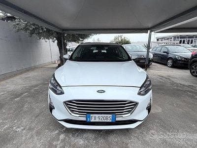 Usata Ford Focus Vignale 120 CV (88 kW) 2019 Bianco Station wagon