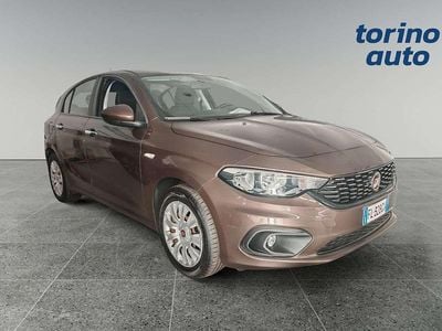 Bronzo Usata 2017 Fiat Tipo Pop Berlina | 9900 € (Buon prezzo)