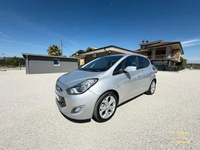 Usata Hyundai ix20 90 CV (66 kW) 2011 Grigio Utilitaria
