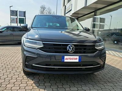 Usata VW Tiguan Life 150 CV (110 kW) 2023 Grigio SUV