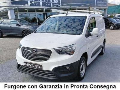 Usata Opel Combo 102 CV (75 kW) 2021 Bianco pastello Monovolume