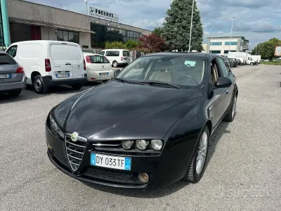 Usata Alfa Romeo 159 Progression 150 CV (110 kW) 2009 Nero Station wagon